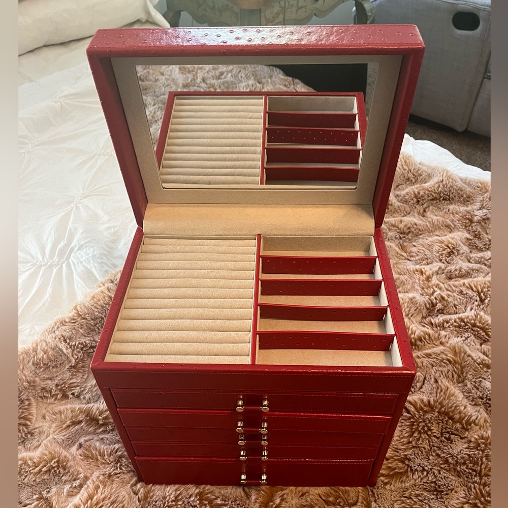 Leather Jewelry Box